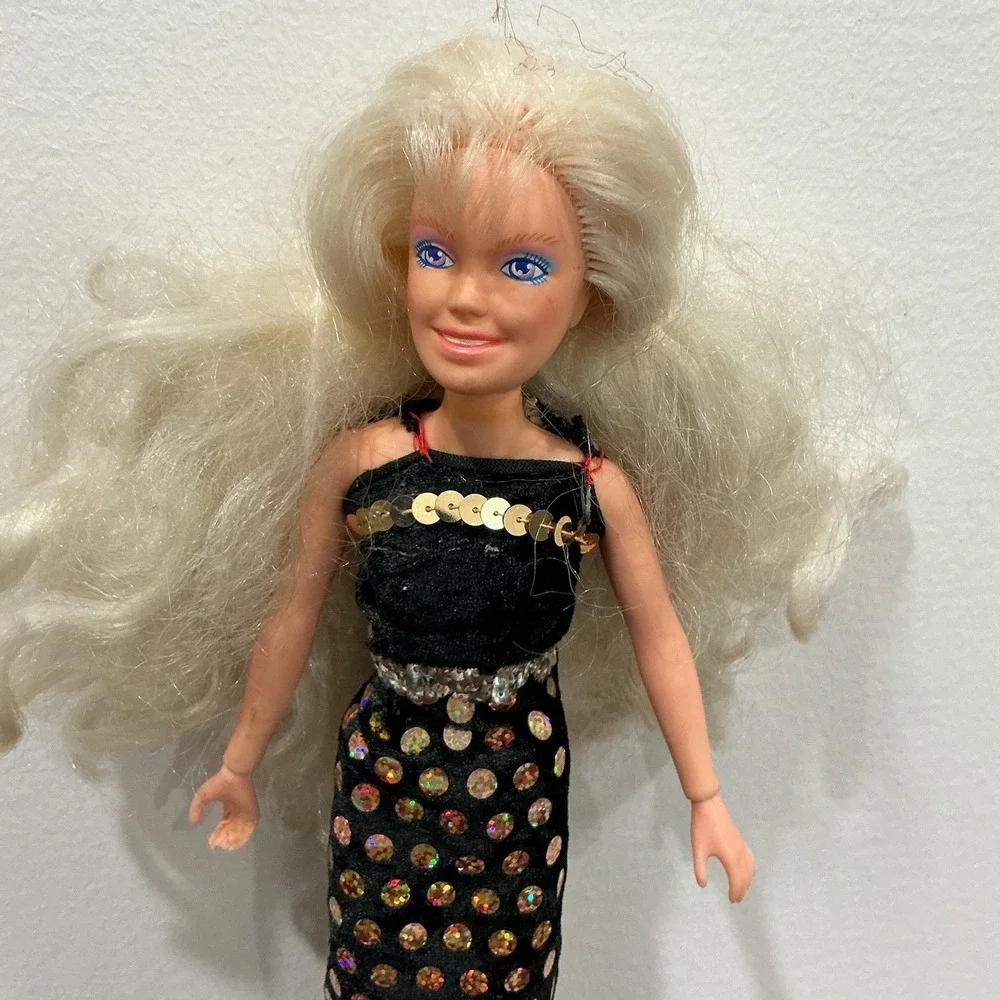 Vintage 1985 Hasbro Jem & The Holograms‎ Jerrica Doll Without Original Clothing